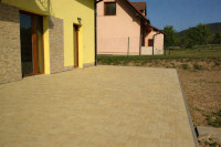 /album/zamkova-dlazba/chatgpt-image-12-1-2026-17-39-05-jpg/